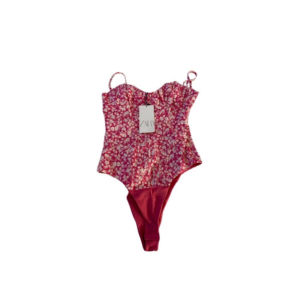 NWT Zara Pink and White Floral Body Suit Size Small